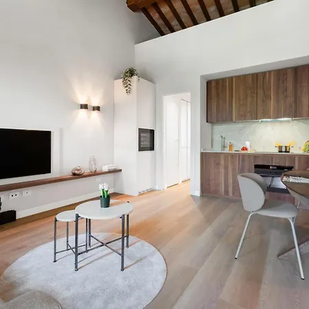Daire Correggiolo Romantic Apartment, Pool, Montaione, Toscana Montaione